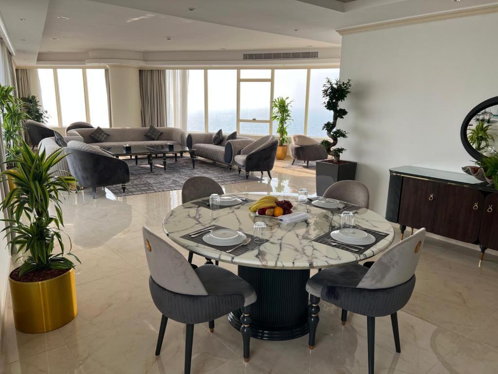 Seafront Luxury Suites Jeddah Corniche エクステリア 写真
