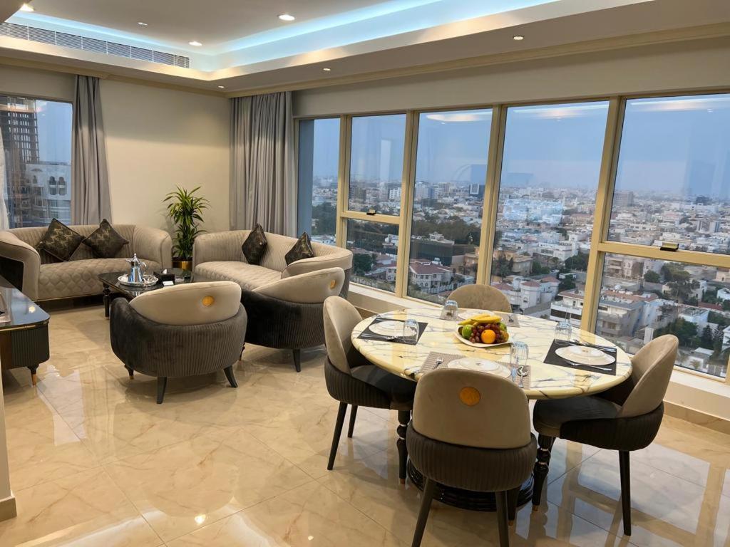 Seafront Luxury Suites Jeddah Corniche エクステリア 写真