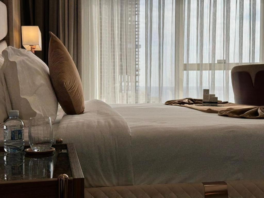 Seafront Luxury Suites Jeddah Corniche エクステリア 写真